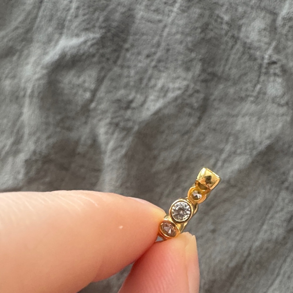 NWT Electric Picks Ear Cuff - Picture 6 of 6
